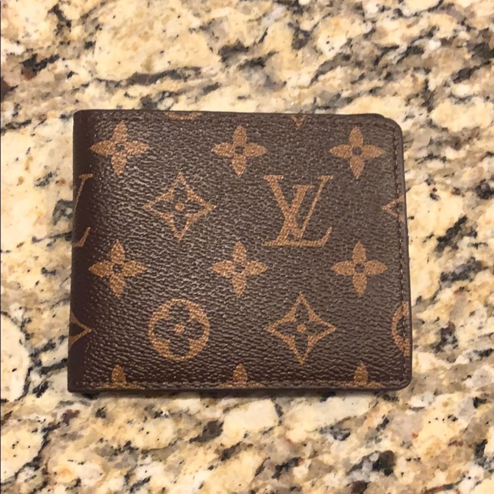 Men’s Louis Vuitton Monogram Wallet